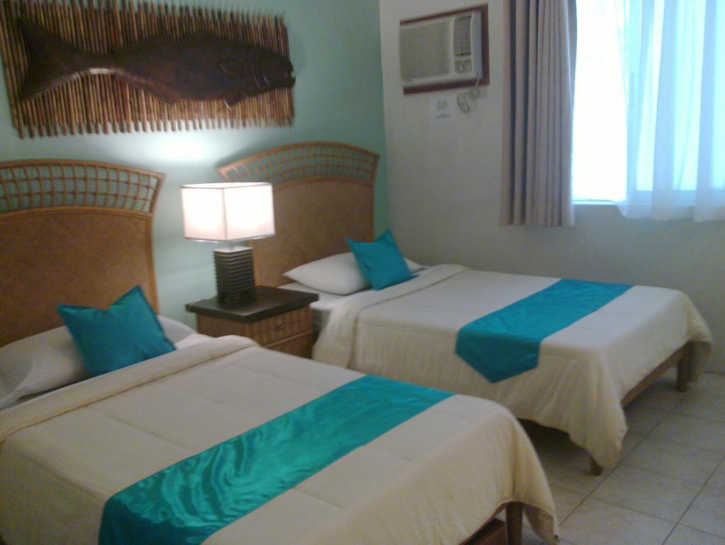 Eagle Point Beach&Dive Resort Mabini  Esterno foto