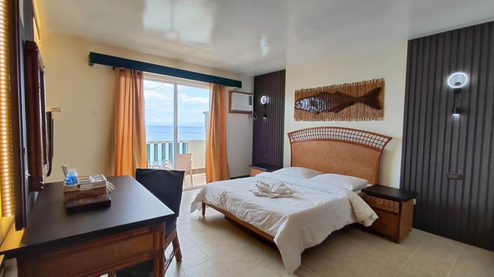 Eagle Point Beach&Dive Resort Mabini  Esterno foto