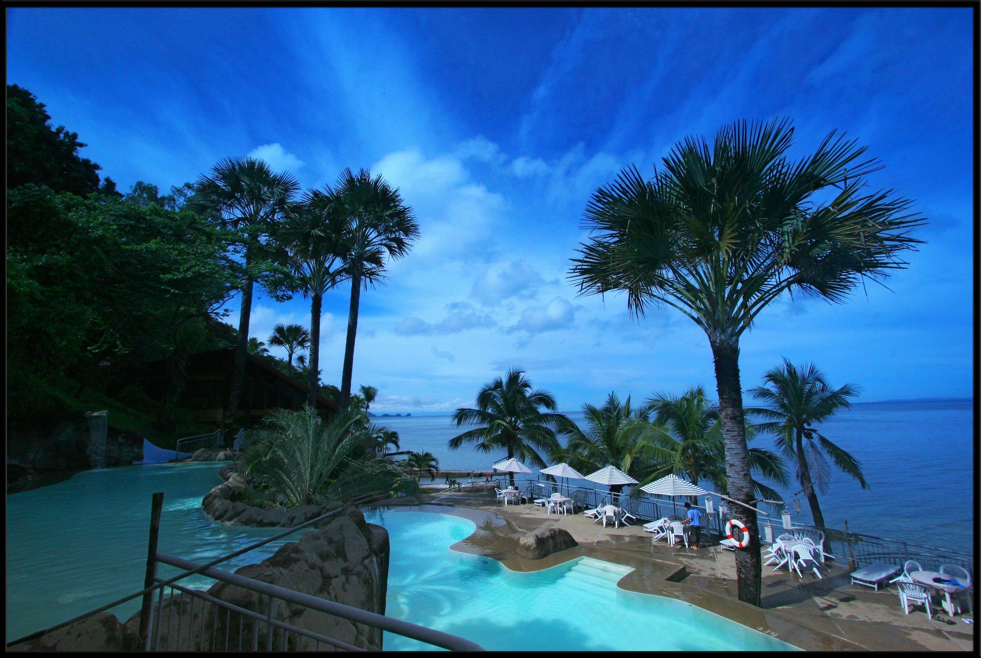 Eagle Point Beach&Dive Resort Mabini  Esterno foto